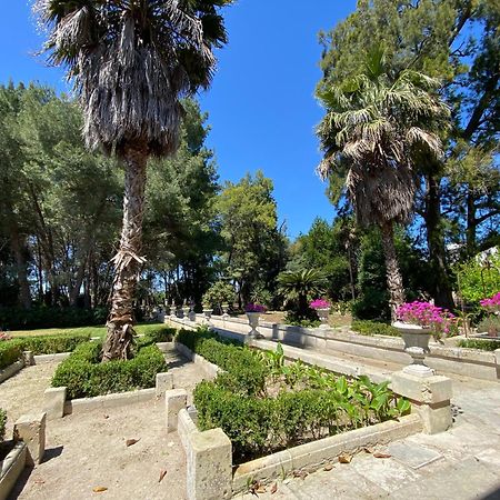 Bed and Breakfast Palazzo De Carlo E Il Parco Dei 7 Pozzi Lecce Zewnętrze zdjęcie