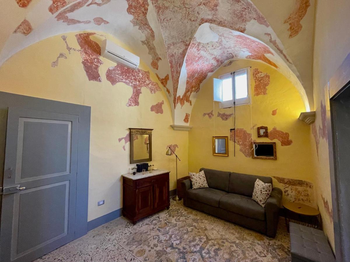 Bed and Breakfast Palazzo De Carlo E Il Parco Dei 7 Pozzi Lecce Zewnętrze zdjęcie